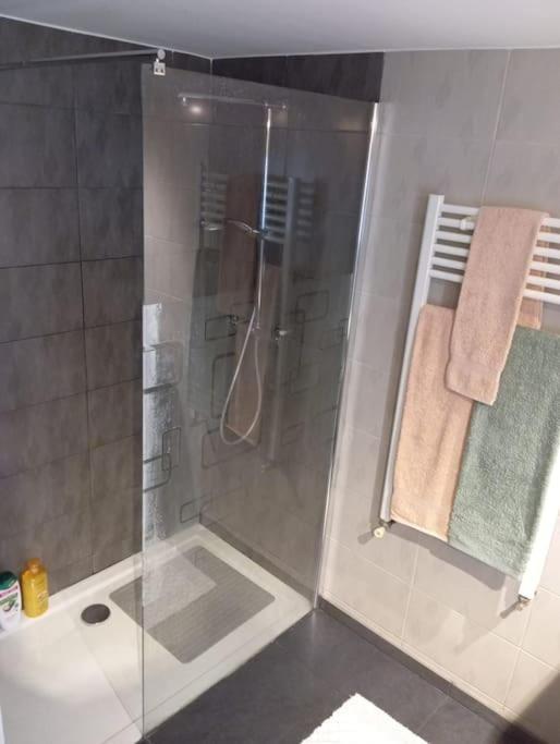 Appartement Cosy Avec Jardin Vaux-Sur-Seine 외부 사진