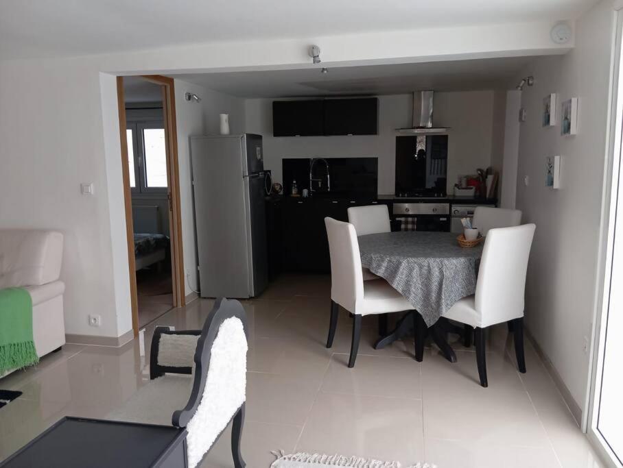 Appartement Cosy Avec Jardin Vaux-Sur-Seine 외부 사진